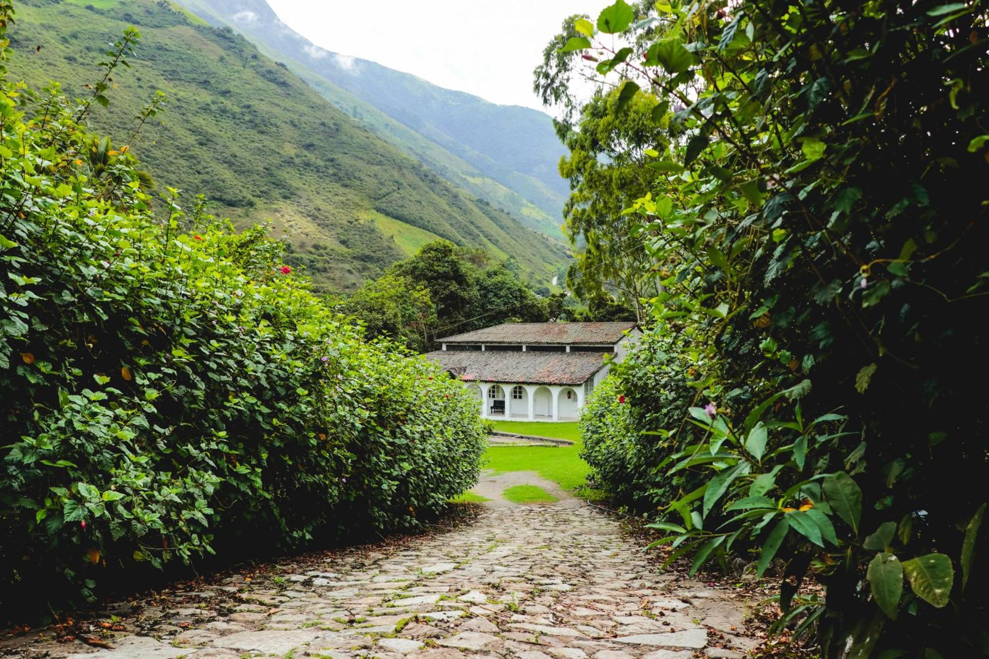 Hosteria La Eterna Primavera Huigra Buitenkant foto