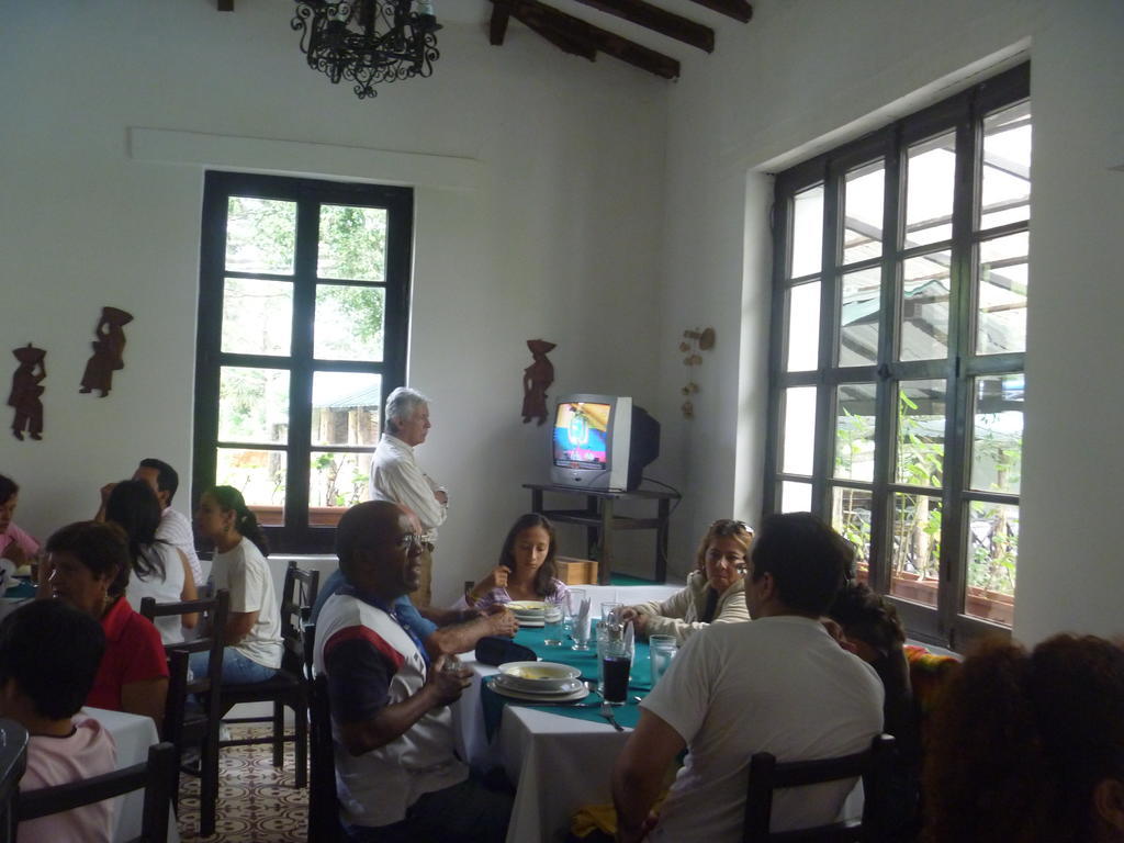 Hosteria La Eterna Primavera Huigra Buitenkant foto