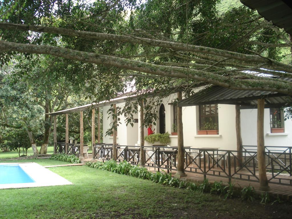 Hosteria La Eterna Primavera Huigra Buitenkant foto